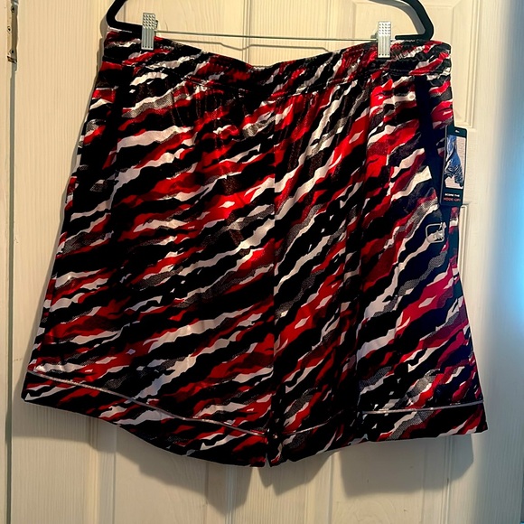 AND1 Men’s Basketball Short Pant - Picture 2 of 5